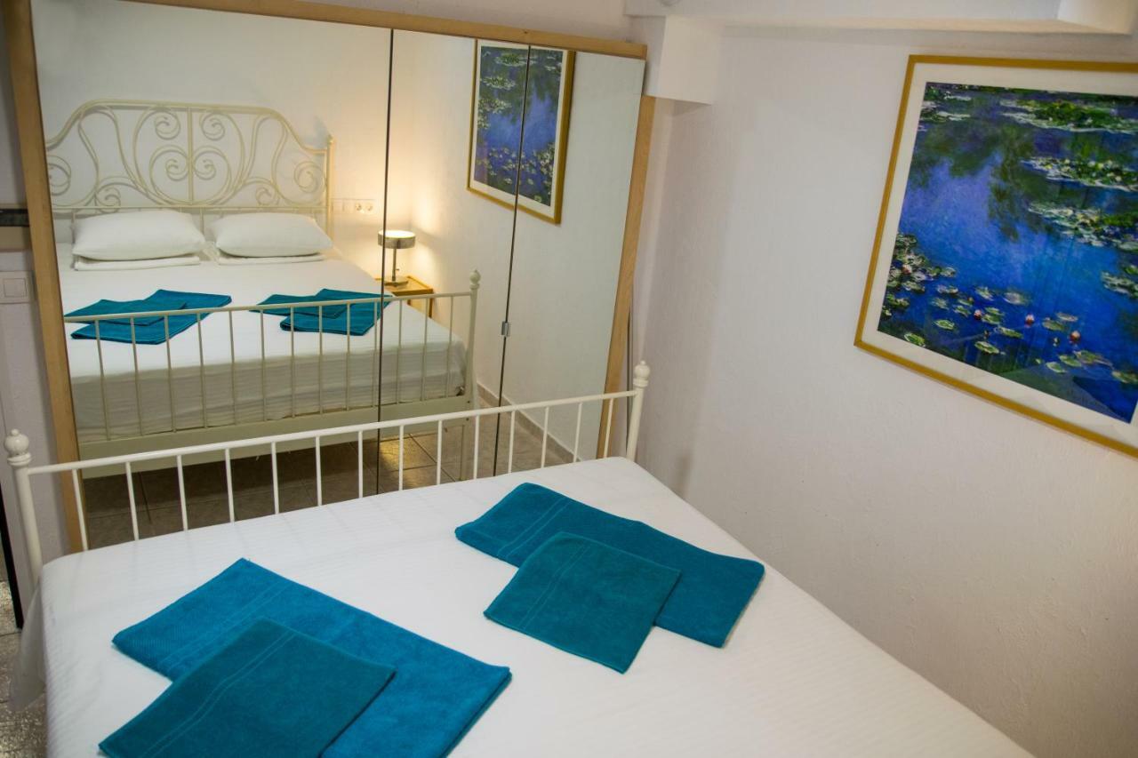 Alexger Beach Front Deluxe House Nikiti  Exterior foto